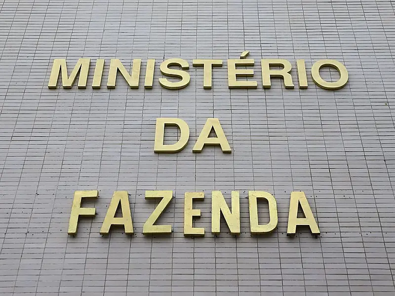 Alíquota-padrão do IVA ficará entre 25,45% e 27%, calcula Fazenda
