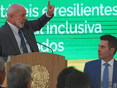 Lula anuncia obras do PAC Seleções com R$ 41,7 bilhões em investimento