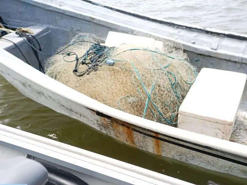 Polícia flagra pesca irregular e multas somam R$ 10 mil