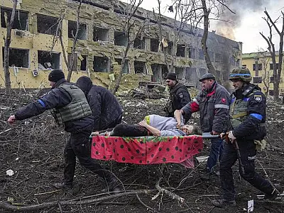 Fotografia de grávida ferida na Ucrânia vence foto do ano do World Press Photo