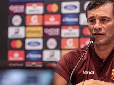 Confira o desempenho de Fabián Bustos antes da sua chegada ao Santos