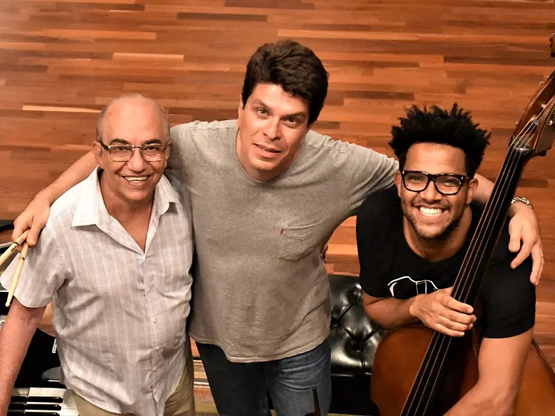 Amilton Godoy é atração da 11ª edição do Rio Santos Bossa Fest, no dia 26