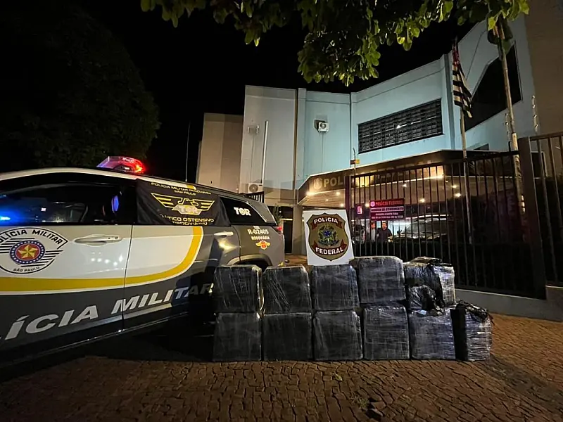 Casal é preso com quase 350 kg de cocaína em rodovia do interior de SP