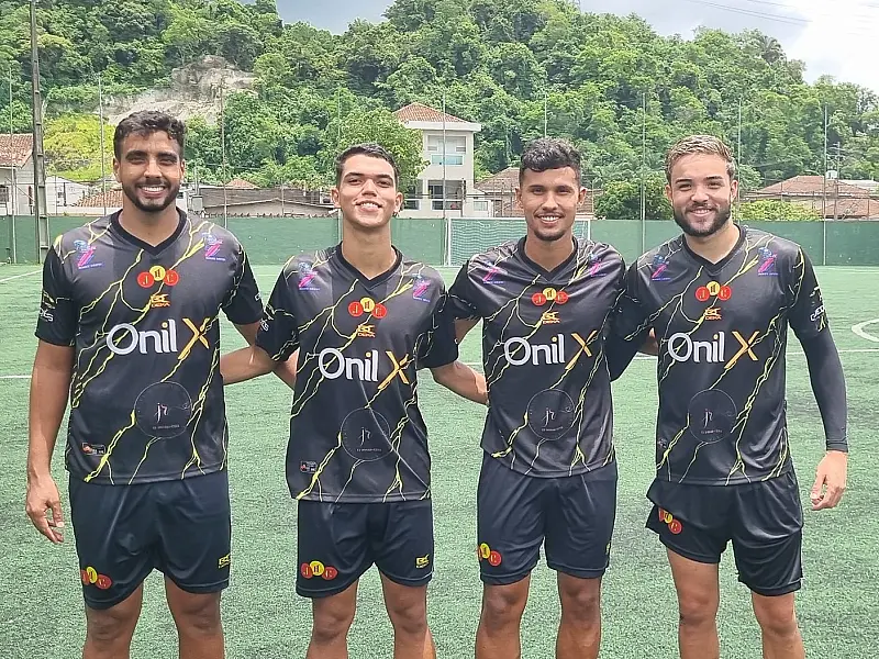 Zagueiros do Jabaquara treinam forte para a disputa da Série A4 do Paulista