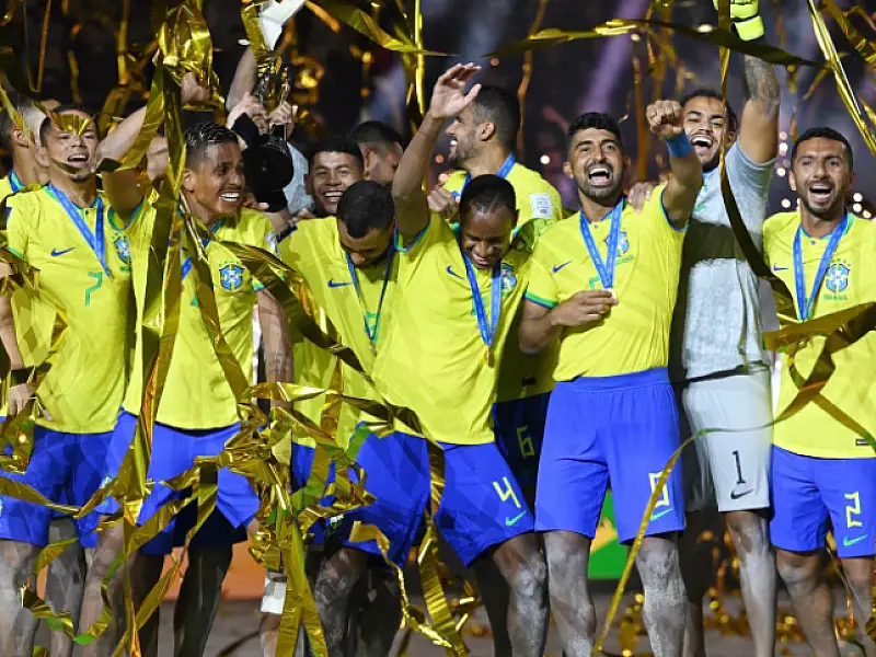 Brasil fatura o hexacampeonato mundial de futebol de areia