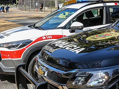 Forças de segurança cumprem oito mandados de busca e apreensão no caso da morte do ex-delegado de SP