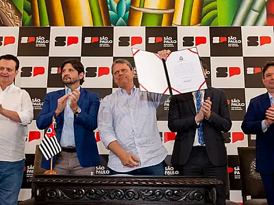Governador anuncia R$ 150 milhões para a construção e melhorias em creches e escolas de 189 cidades