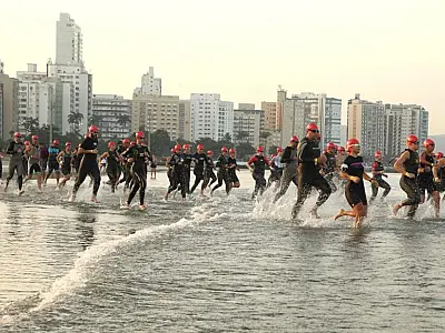 Santos abre inscrições gratuitas para o 32º Triathlon Internacional