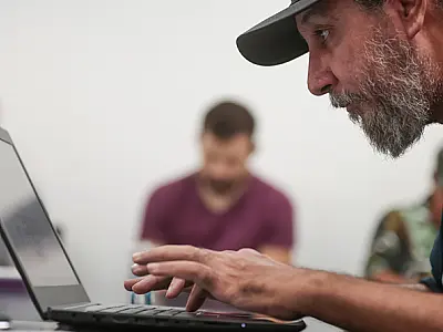 Pessoas com deficiência podem preencher Cadastro PCD-PG até dia 14 de dezembro