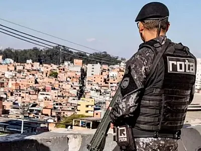 Moradores deixam Guarujá por medo da PM após 30 dias de Operação Escudo