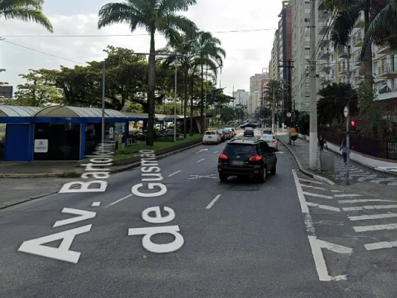 Competição nacional de triatlo em Santos muda o trânsito no domingo