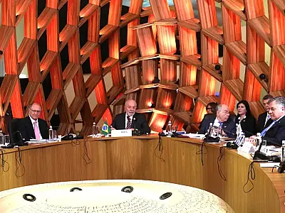 "Crescente preocupação", diz Lula sobre crise entre Venezuela e Guiana