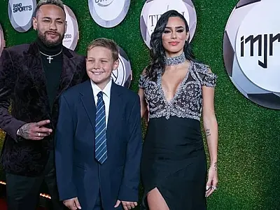 Leilão de Neymar arrecada mais de R$ 10 mi com ajuda de Cazé e astro da NBA