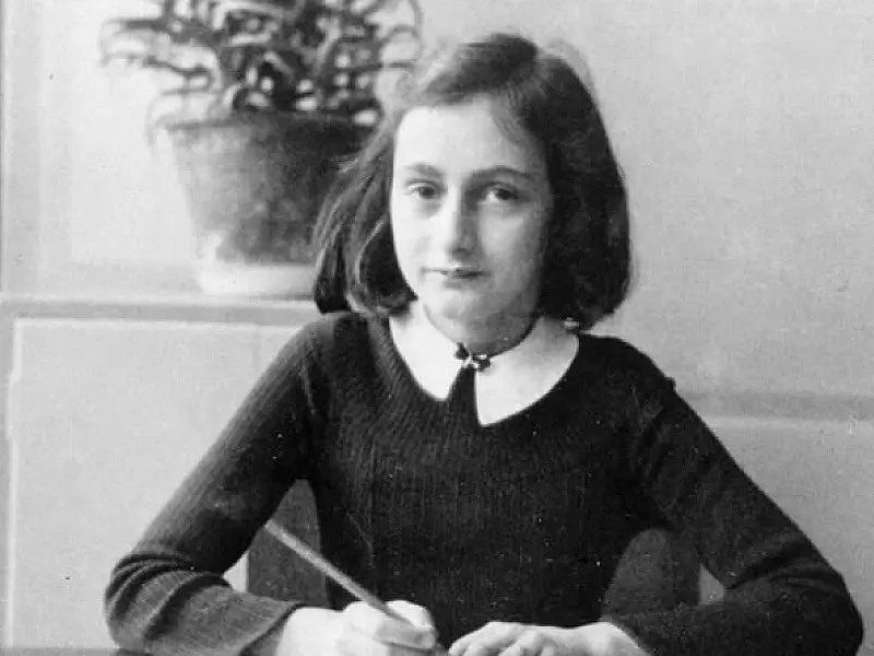 Anne Frank eternizou a esperança no coração do horror