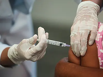 Campanha de Multivacinação é prorrogada até o dia 15 de novembro em  Praia Grande