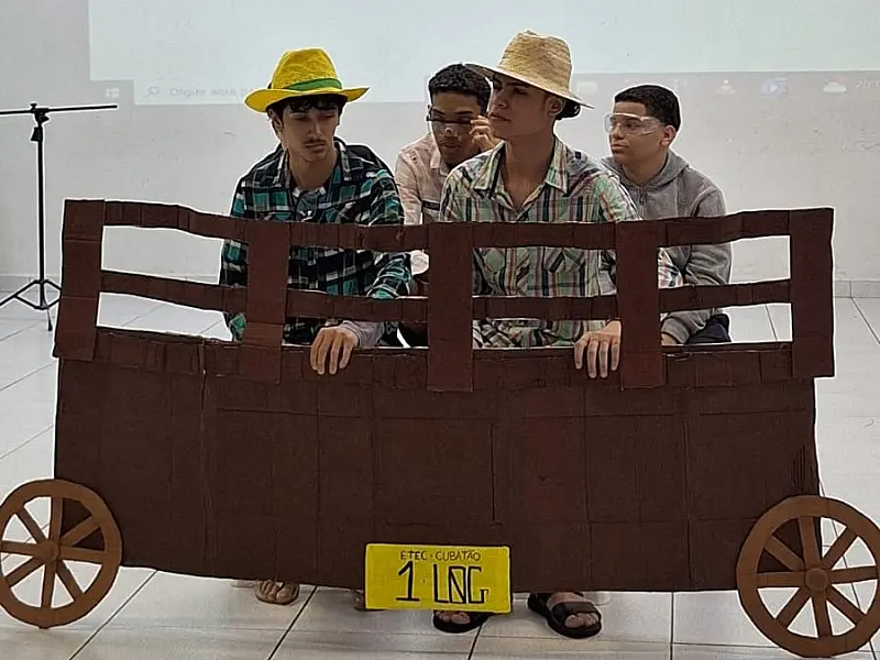 Mostra teatral da Etec de Cubatão celebra culturas brasileiras