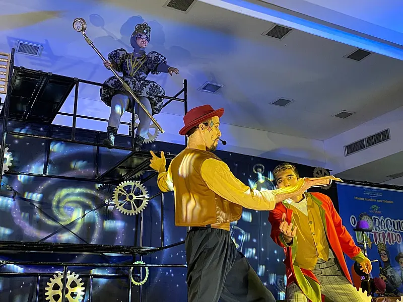 Ecoviver promove espetáculo teatral sobre consciência ambiental e valores humanos em São Vicente