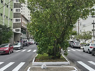 Prefeitura de Guarujá reestrutura quatro vias da Vila Maia