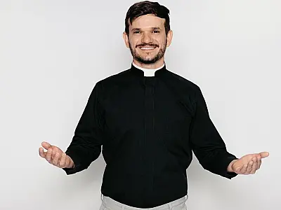 Padre Patrick apresenta o stand-up "Pecado é Não Rir" nesta sexta-feira (10)