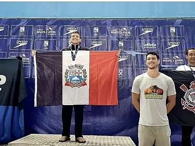 Natação conquistou ótimos resultados no Troféu Fernando Scheffer