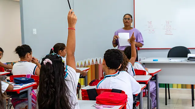 Bertioga conquista maior nota da história no Ideb e lidera a educação na Baixada Santista