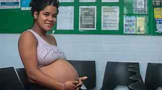 Fundo Social entrega 27 kits de enxoval para futuras mamães da Usafa Tupiry