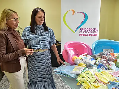Moradora de Praia Grande entrega dezenas de produtos infantis para o Fundo Social