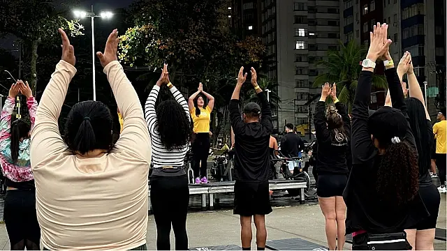Esquenta Smart Day promove atividades gratuitas na Praia do Gonzaguinha nesta quinta (20)