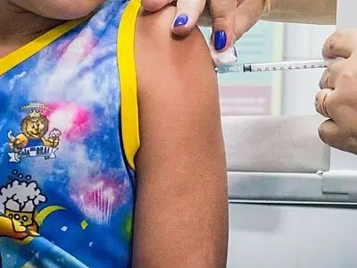 São Vicente inicia segunda dose da vacinação contra poliomielite para menores de 5 anos