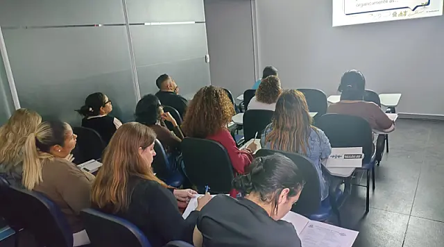 Guarujá amplia formação sobre Benefícios Eventuais e prepara segundo encontro em Guarujá