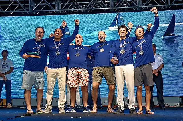 Professor da rede municipal vence competição de Vela no Litoral Norte de São Paulo