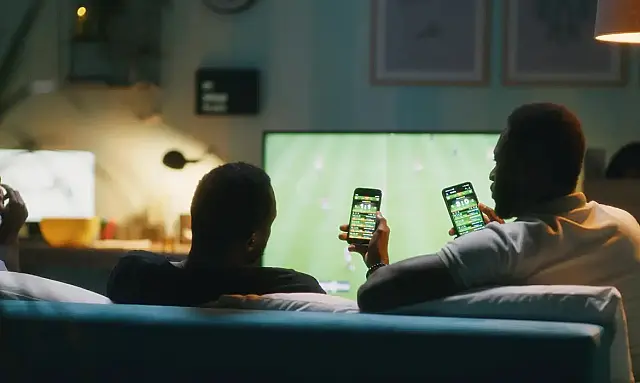 Apostadores de bet em periferias buscam ajuda após vida virar pesadelo