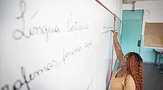 5.974 candidatos da Baixada Santista fazem neste domingo (16) provas do processo seletivo simplificado para professores do Ensino Fundamental e Médio