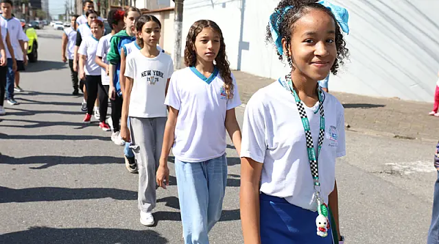 Escolas municipais se preparam para participar do Desfile Cívico-Militar