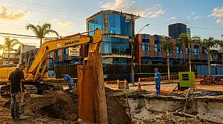 Guarujá amplia em 640% recursos para obras contra alagamentos em cinco anos