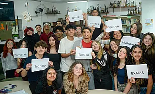 Educação alcança quase 1.000 beneficiados com bolsas no Ensino Médio