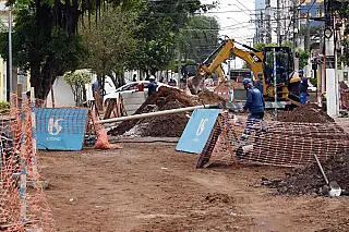 Obras avançam para reforçar a segurança hídrica de moradores e turistas na Baixada Santista