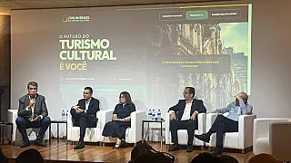 São Vicente apresenta cartões-postais no 4º Fórum Brasil de Turismo Cultural, em Santos