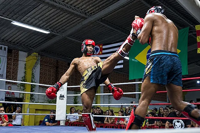 Campeonato de kickboxing movimenta cenário das lutas em São Vicente