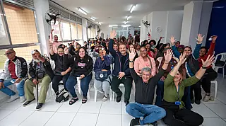 Emoção e alegria! Mais 58 famílias de Praia Grande realizam o sonho da  casa própria
