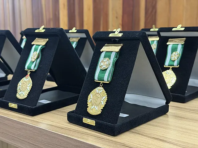 São Vicente homenageia profissionais de Educação Física em sessão solene