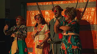 São Vicente encerra setembro com oficina de palhaço e espetáculo "Enclownsurados" neste final de semana