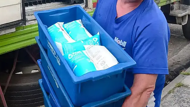 Famílias já inscritas no projeto Vivaleite podem incluir uma segunda criança no benefício; entenda
