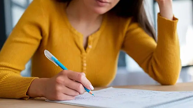 Cubatão abre concurso público com mais de 40 vagas para cargos de nível médio e superior