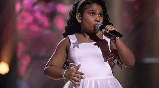 Promessa vicentina vive expectativa para grande final do "Canta Comigo Teen"