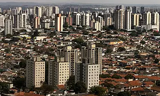 Pessoas com deficiência vivem em piores condições de moradia, diz IBGE
