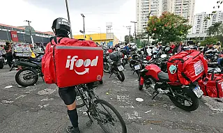 Brasil tem 2 milhões de pessoas que trabalham por meio de aplicativos