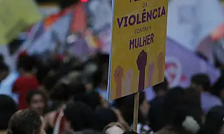 Plataformas vão informar canais de denúncia de violência contra mulher