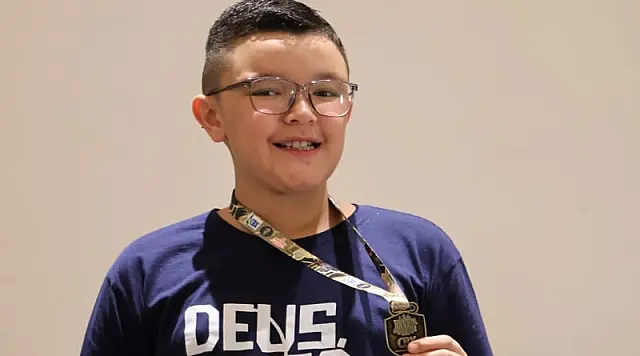 Com apenas nove meses no xadrez, jovem de São Vicente conquista 4º lugar no Brasileiro Escolar