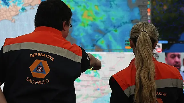 Defesa Civil coloca todo o estado de São Paulo em atenção para três dias de chuva